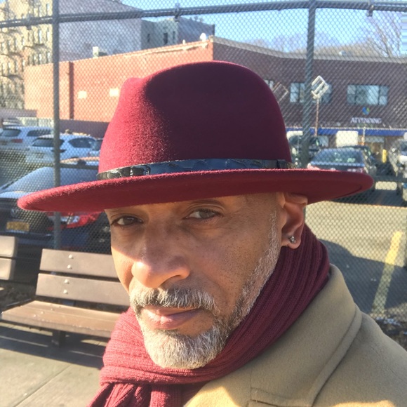 Meet your Posher, Dharyl - Picture 1 of 2